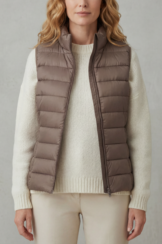 Women's Lightweight Puffer Vest for Casual Outings