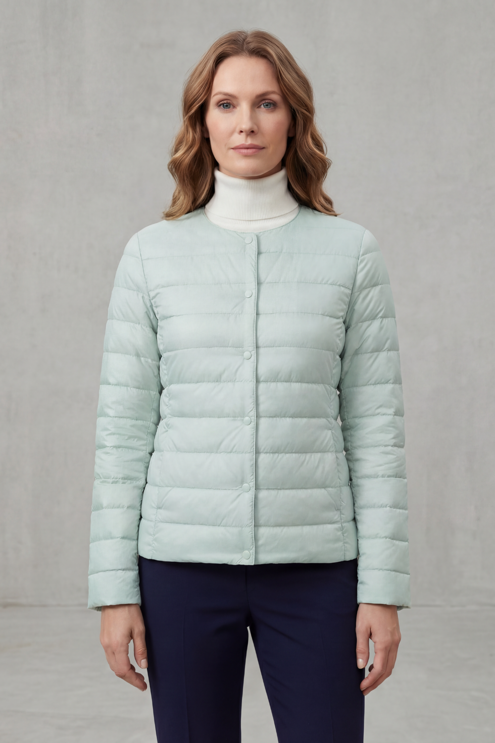 Women's Lightweight Quilted Jacket for Layering