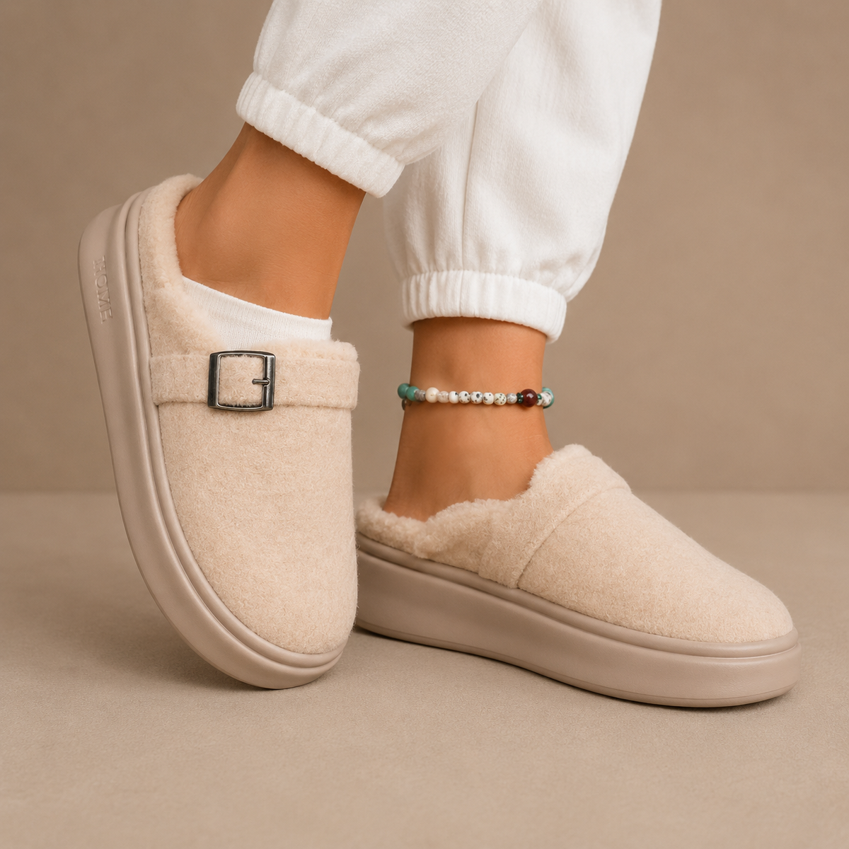 Women's Fleece Slippers with Buckle for Daily Indoor Wear