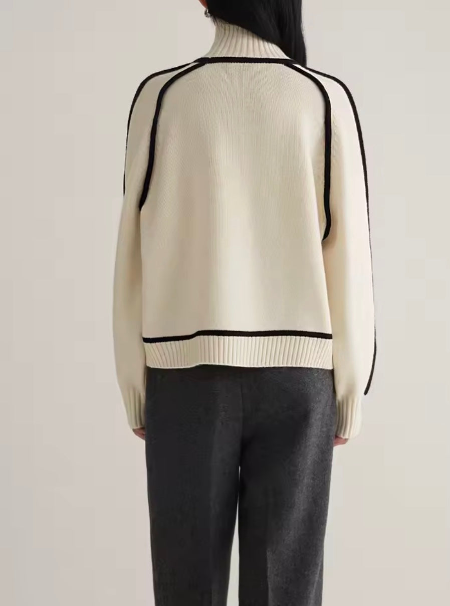 Women's Relaxed Color-Block Turtleneck Sweater
