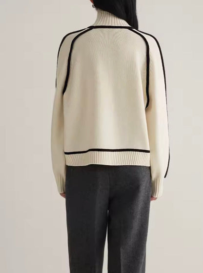 Women's Relaxed Color-Block Turtleneck Sweater
