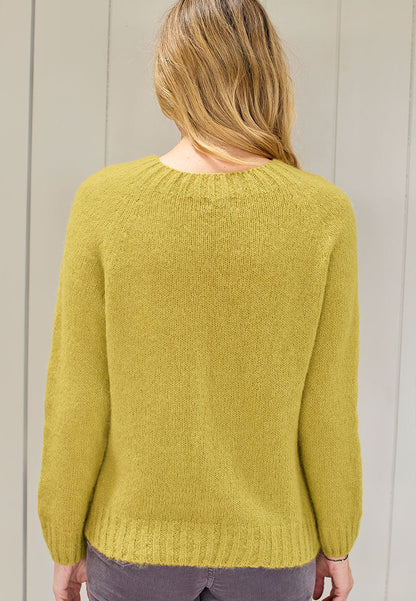 Women's Alpaca Knit Jumper with Raglan Sleeves